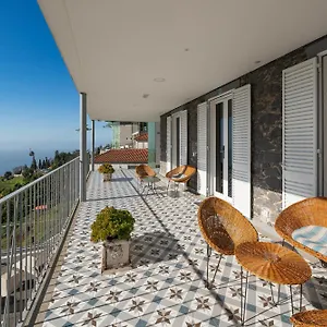 Funchal (Madeira) hotels &amp; apartments, all accommodations in Funchal (Madeira)