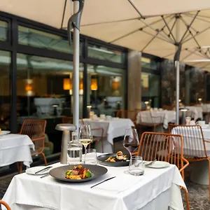 Funchal (Madeira) hotels &amp; apartments, all accommodations in Funchal (Madeira)